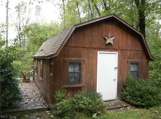 67 Township Rd, Killbuck, OH 44637