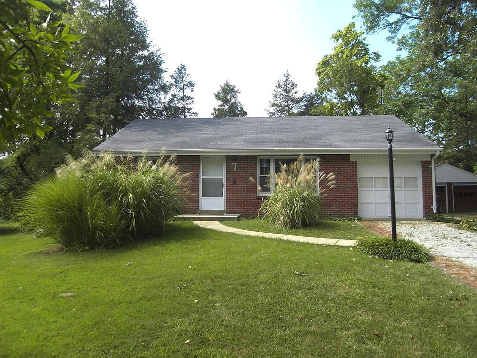1st image of 7 Caldwell Ct