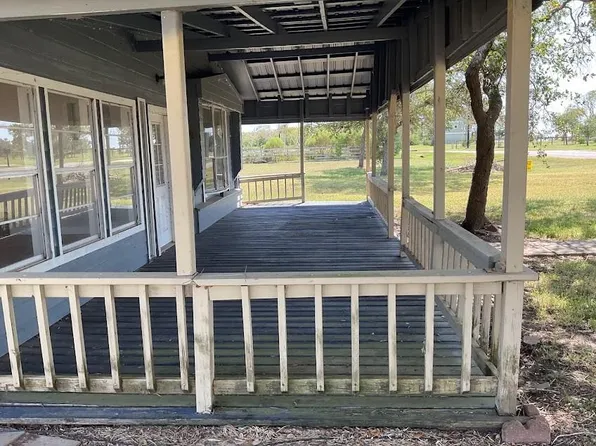 5589 County Road 469, Brazoria, TX 77422