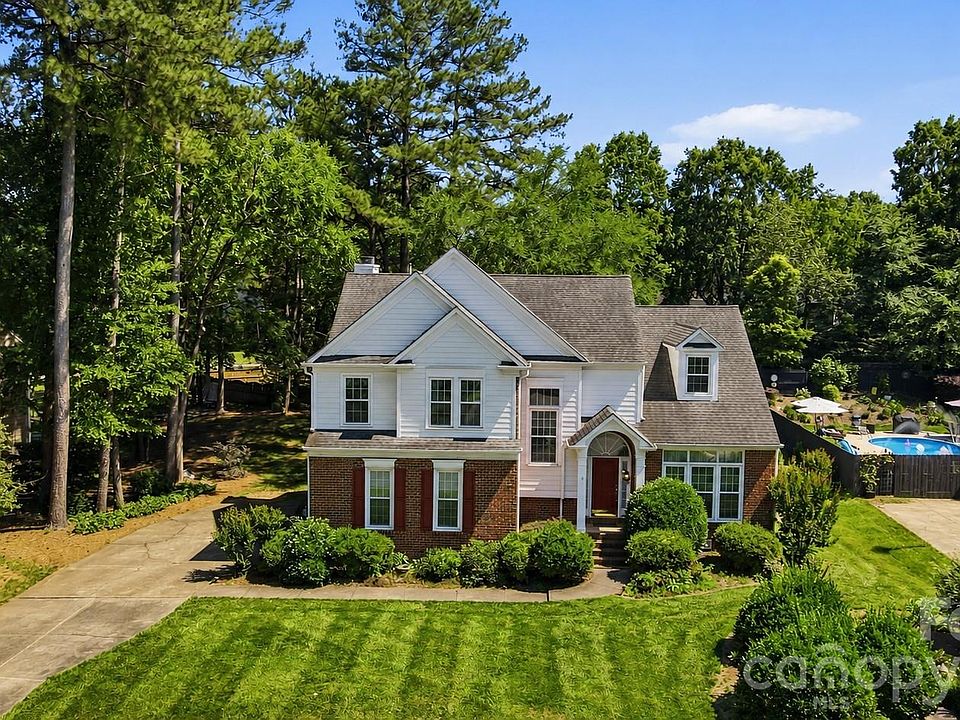 1st image of 12100 Provincetowne Dr
