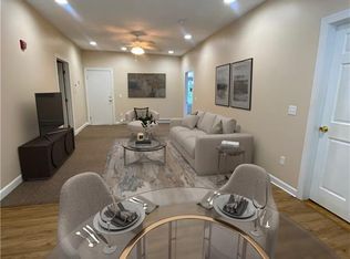 27 W Park Pl #2F, Woonsocket, RI 02895