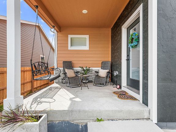 2nd image of 504 Pronghorn Ct