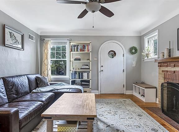 5th image of 6527 Fyler Ave