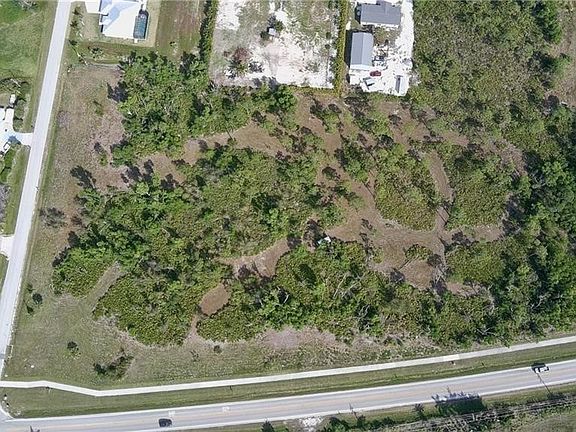 5th image of 11900 Stringfellow Rd