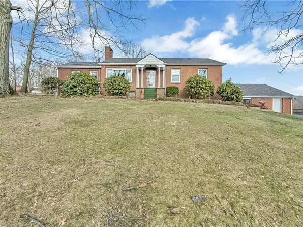 2958 Enon Rd N, Enon Valley, PA 16120