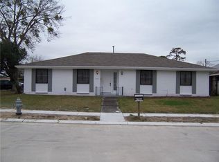 4700 Schindler Dr, New Orleans, LA 70127