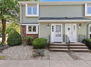 210 Sandstone Dr #210, South Windsor, CT 06074