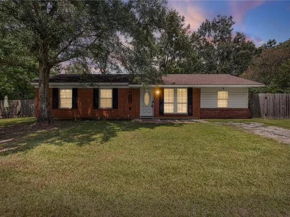 8036 Three Notch Rd, Mobile, AL 36619