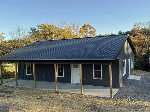 376 Death Valley Rd, Ridgeley, WV 26753