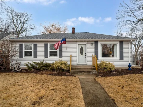 11402 West Wisconsin AVENUE, Wauwatosa, WI 53226