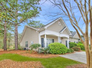 7350 Suncatcher Dr, Hanahan, SC 29410