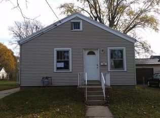 1611 N Rockton Ave, Rockford, IL 61103