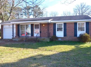 1204 Todds Ln, Hampton, VA 23666