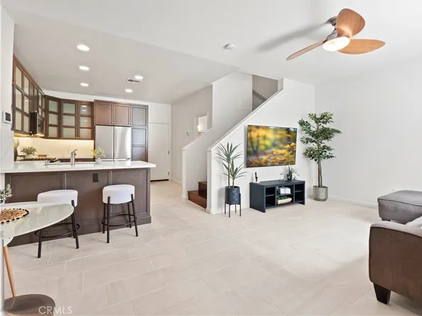 25403 Silver Crest Ct, Santa Clarita, CA 91350