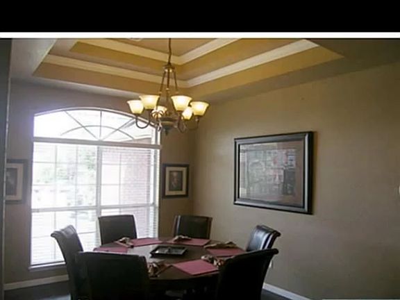 4th image of 301 Cedar Creek Dr