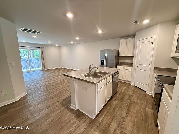 2nd image of 1568 Bellamy Place Dr Unit 52
