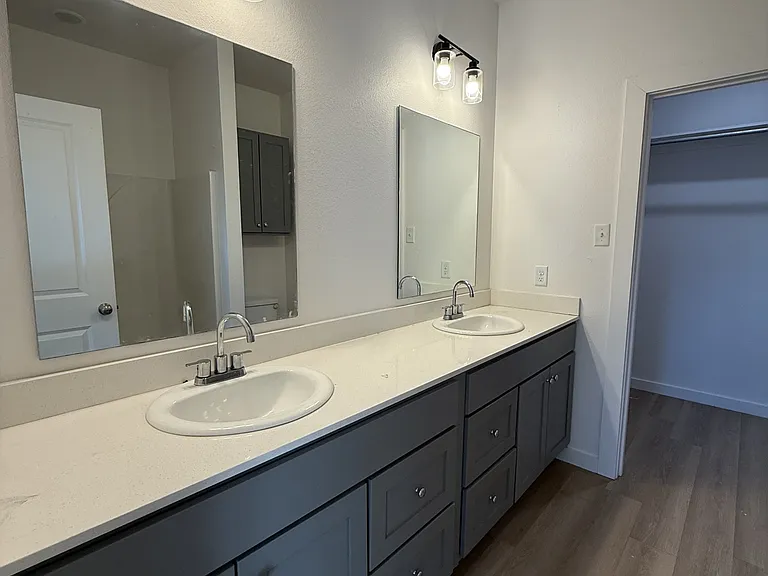 5708 Kemper St #1 — Photo 13