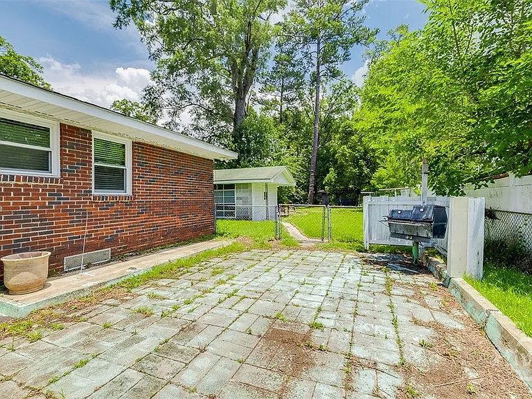 16 Herty Ave — Photo 29