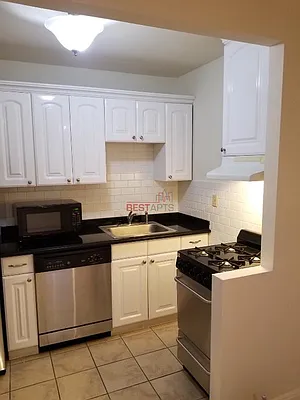 Rented by Best Apartments North Inc | media 30