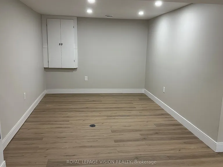 3139 Secord Pl #BASEMENT — Photo 5