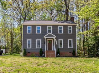 7606 Flag Tail Dr, Midlothian, VA 23112