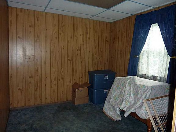 5th image of 202 Scotch Hill Rd