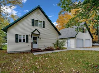 5986 Birchwood Dr, Hale, MI 48739