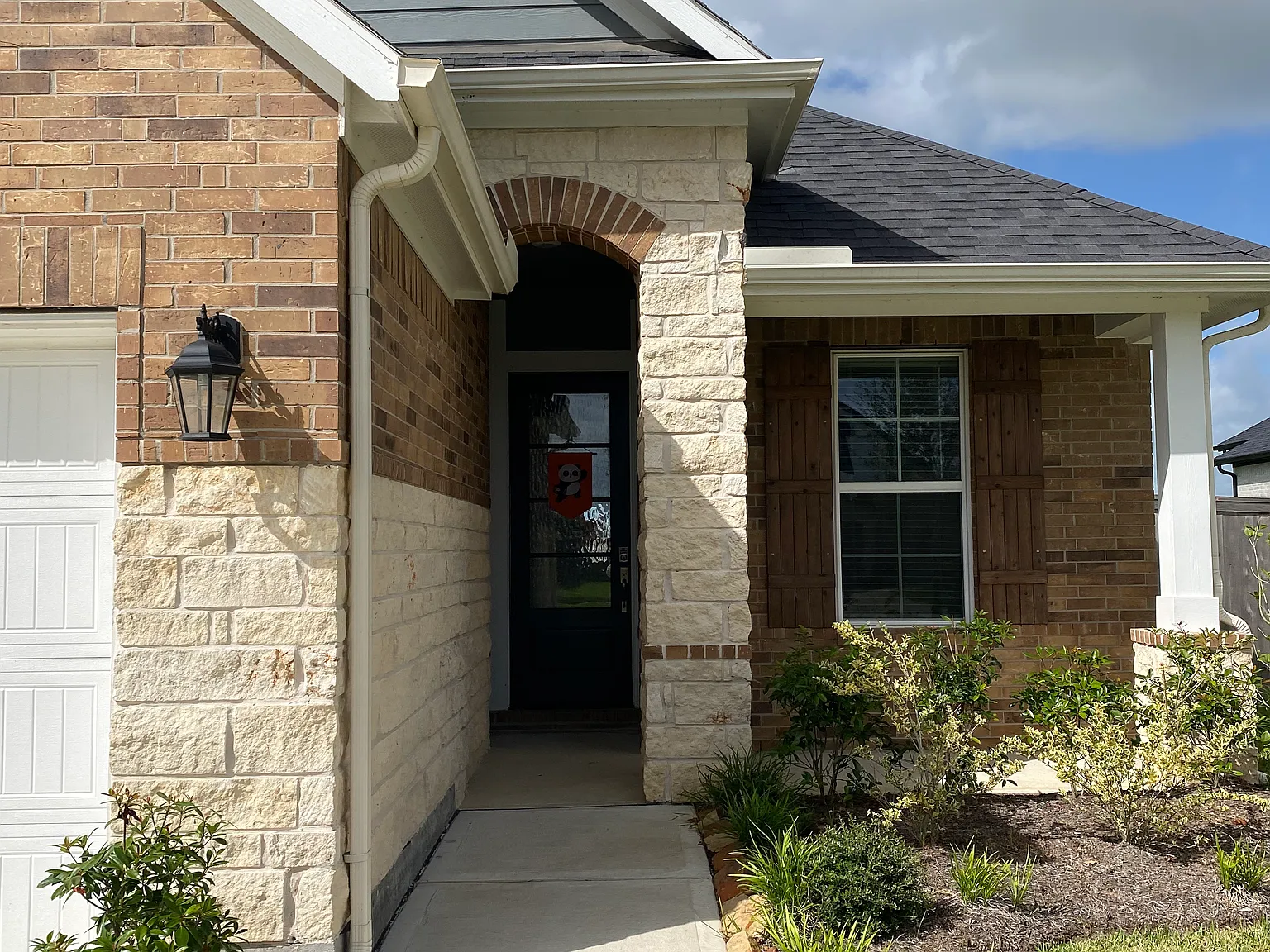 3 bed, 1483 sqft, $2,750 — Photo 2