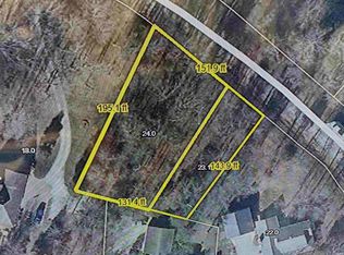 117 W Evergreen Plz N, Santa Claus, IN 47579