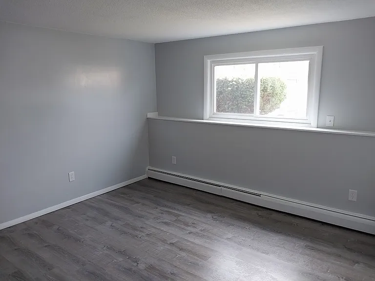 124 Ash St #1N — Photo 10