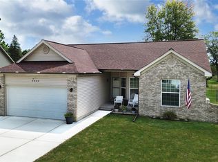 2352 Shadycroft Dr, Burton, MI 48519