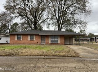 6735 Harry S Truman Dr, Jackson, MS 39213
