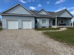 3167 Broadway St, Brooke Alvinston, ON N0N1A0