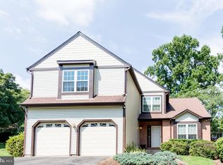 9716 Walthorne Ct, Burke, VA 22015