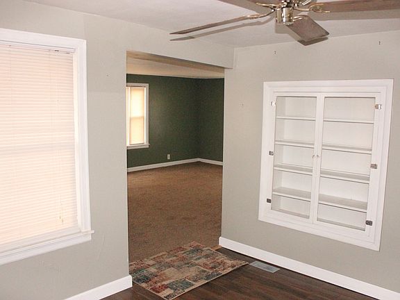 5th image of 2342 E Laketon Ave