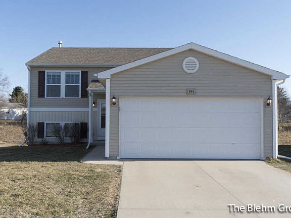 2nd image of 894 Green Meadows Dr
