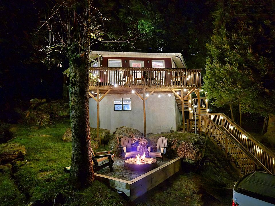 1st image of 212 Charter Hills Rd