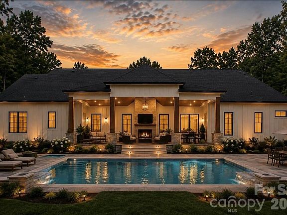 2nd image of 1015 Cane Manor Ct