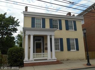 124 S Main St, Moorefield, WV 26836