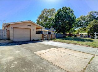 8696 Lantana Dr, Seminole, FL 33777