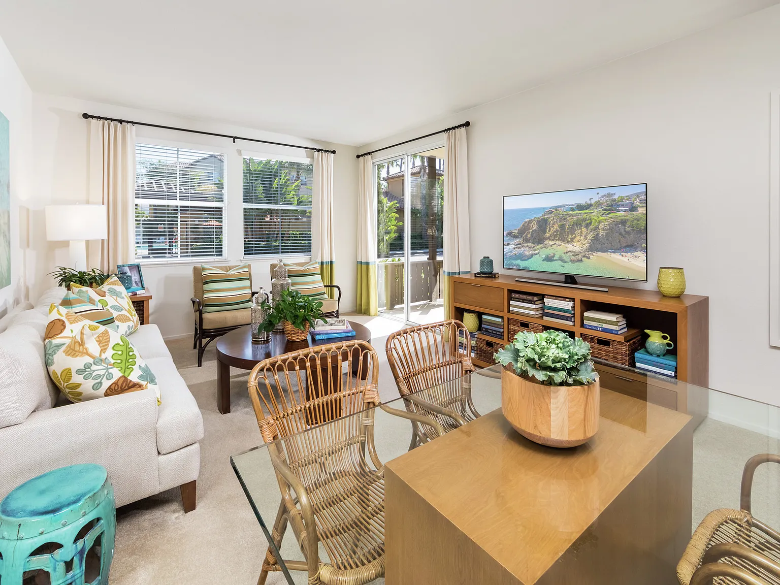Solana Apartment Homes — Photo 4