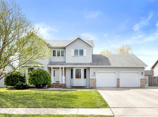 3008 37 1/2 Ave S, Fargo, ND 58104