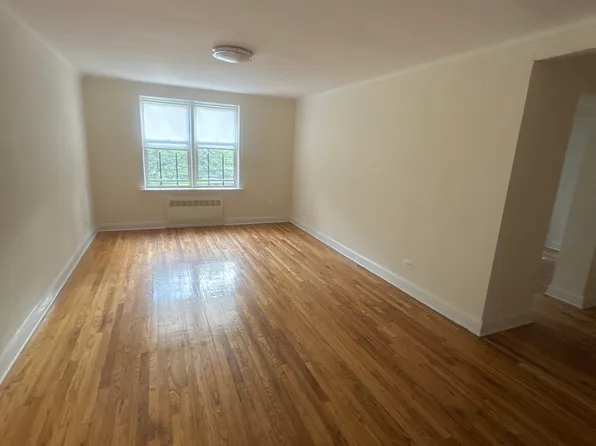 (undisclosed Address), Brooklyn, NY 11223