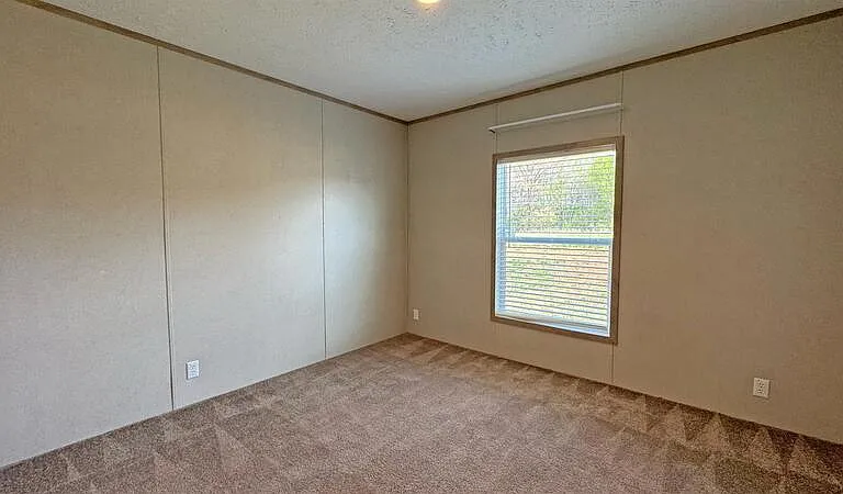 1501 Thompsonville Ln — Photo 22