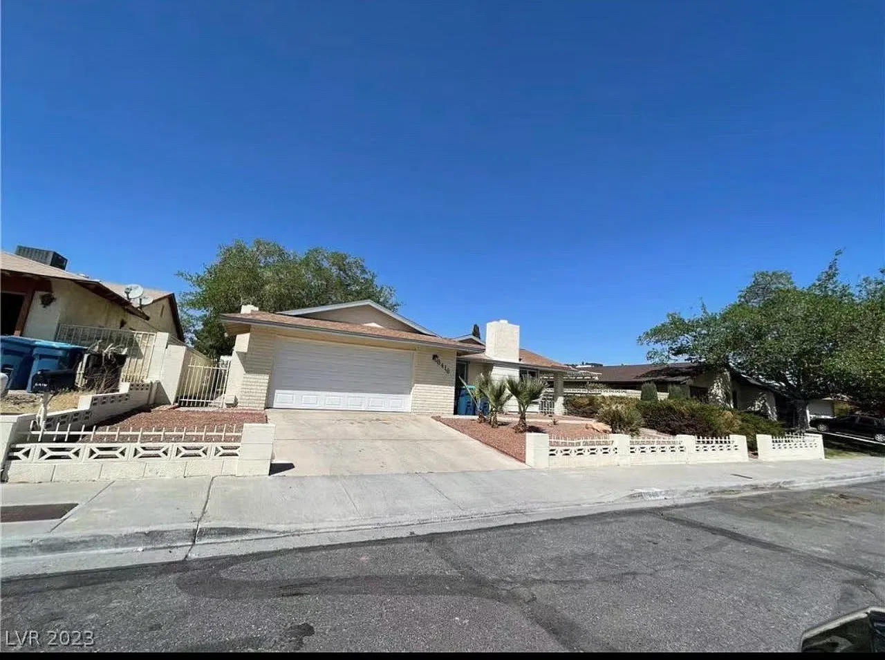 5 bed, $2,500 — Photo 1