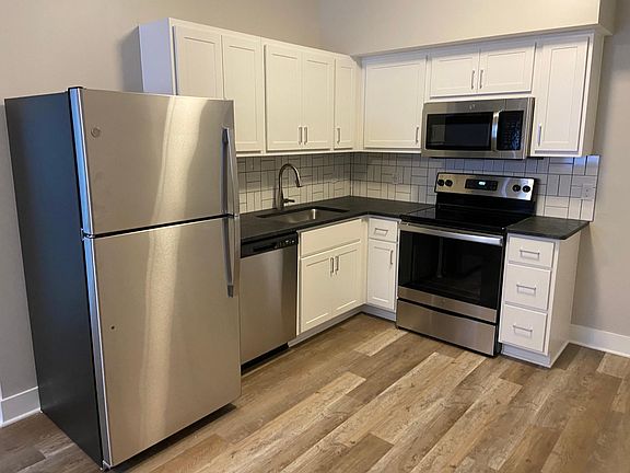 4th image of 24279 W McGillen Ave #A26
