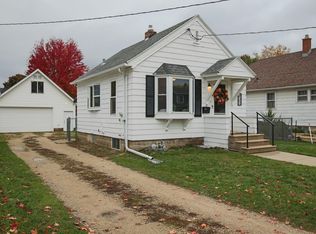 827 9th Ave SE, Rochester, MN 55904