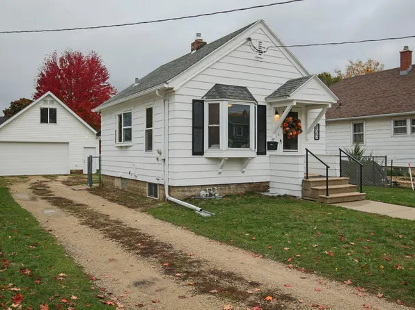 827 9th Ave SE, Rochester, MN 55904