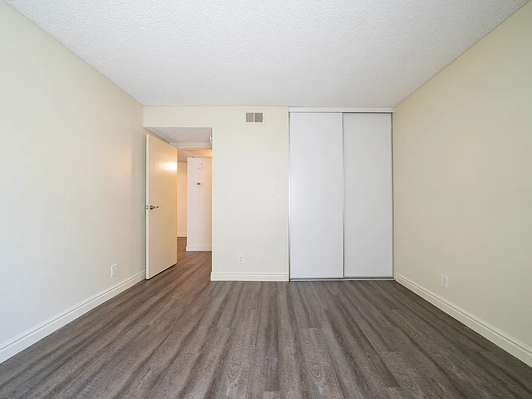 1245 Palomar Pl #94 — Photo 8