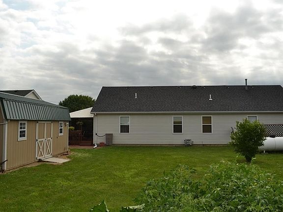 5th image of 144 Lincoln Pl
